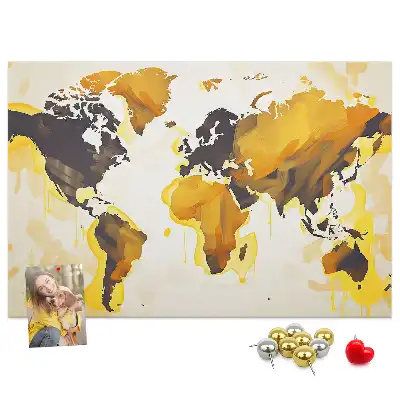 Korková nástenka s abstraktnou mapou sveta