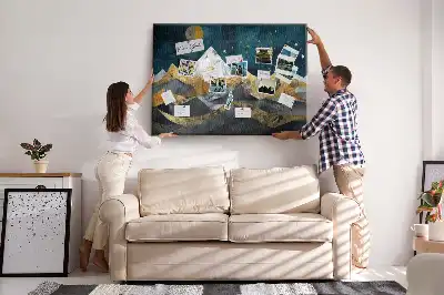 Korková nástenka Hory v noci