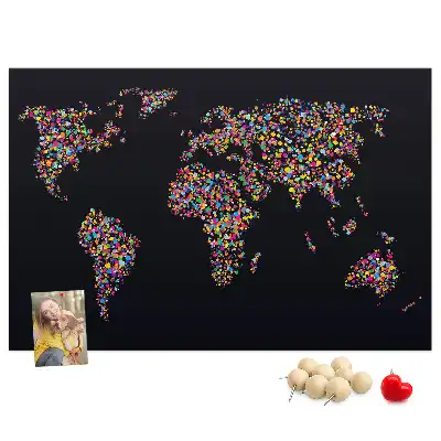 Nástenka do detskej izby Mapa sveta z bodiek