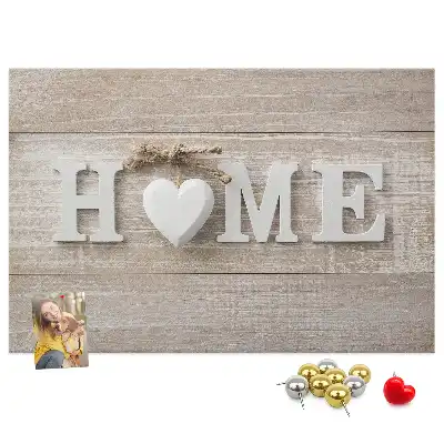 Korková nástenka na stenu s nápisom Home