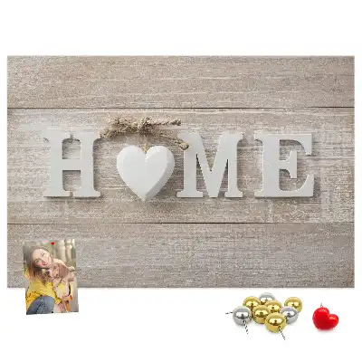 Korková nástenka na stenu s nápisom Home