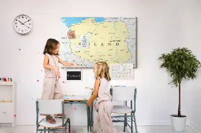 Nástenka do detskej izby s politickou mapou Poľska