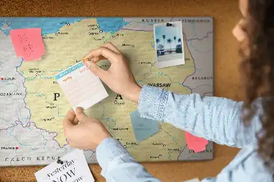 Nástenka do detskej izby s politickou mapou Poľska