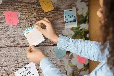 Nástenka do detskej izby Kvety na dreve