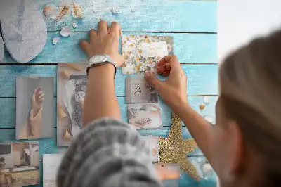 Korková nástenka Mušle na dreve
