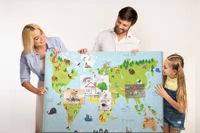 Korková nástenka s atlasom zvierat pre deti