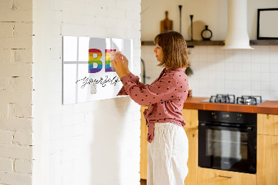 Magnetická popisovateľná tabuľa Nápis buď sám sebou