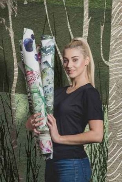 Ako vniesť do bytu botanické motívy bez toho, aby ste sa museli starať o živé rastliny?